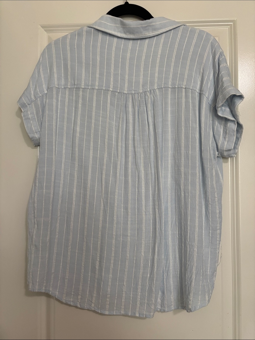 Pale Blue & White Vertical Stripe Casual Button-Down - Picture 2 of 7